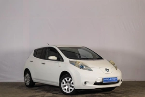 Хетчбэк Nissan Leaf 2014 года, 679000 рублей, Тюмень