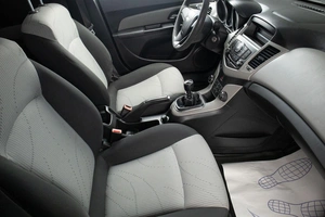 Седан Chevrolet Cruze 2012 года, 599000 рублей, Оренбург