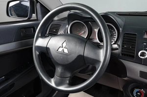 Седан Mitsubishi Lancer 2011 года, 1049000 рублей, Тюмень