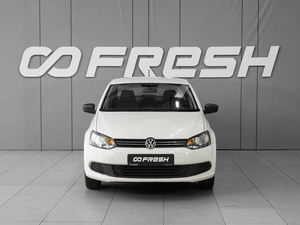Седан Volkswagen Polo 2013 года, 909000 рублей, Тверь