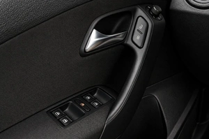 Хетчбэк Volkswagen Polo 2012 года, 899000 рублей, Челябинск