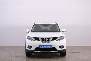 Внедорожник Nissan X-Trail 2017 года, 1799000 рублей, Омск