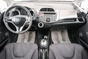 Хетчбэк Honda Jazz 2009 года, 599000 рублей, Красноярск