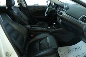Седан Mazda 6 2016 года, 1899000 рублей, Омск