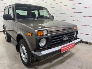 Внедорожник ВАЗ (LADA) 4x4 (Нива) 2019 года, 795000 рублей, Красноярск