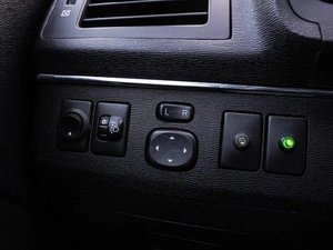 Седан Toyota Avensis 2010 года, 1050000 рублей, Волгоград