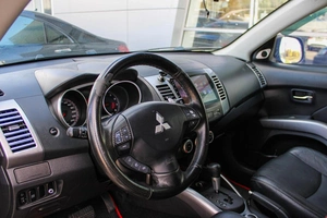 Внедорожник Mitsubishi Outlander 2007 года, 910000 рублей, Ярославль