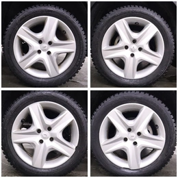 Хэтчбек Renault Sandero 2017 года, 1030000 рублей, Брянск