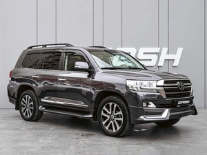 Внедорожник Toyota Land Cruiser 2019 года, 7350000 рублей, Краснодар