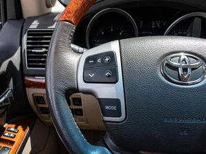 Внедорожник Toyota Land Cruiser 2015 года, 5670000 рублей, Краснодар