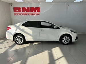 Седан Toyota Corolla 2018 года, 1885000 рублей, Смоленск