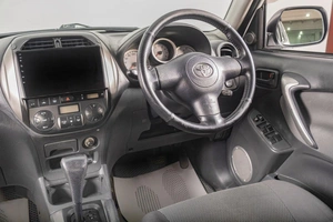 Внедорожник Toyota RAV4 2003 года, 799000 рублей, Томск