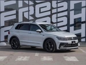 Внедорожник Volkswagen Tiguan 2017 года, 2598000 рублей, Краснодар