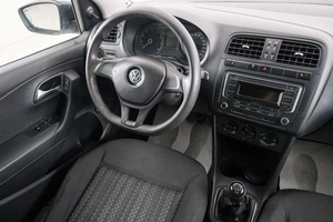 Седан Volkswagen Polo 2018 года, 869000 рублей, Красноярск