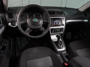 Лифтбек Skoda Octavia 2011 года, 899000 рублей, Воронеж