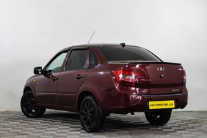 Седан ВАЗ (LADA) Granta 2013 года, 549000 рублей, Сургут