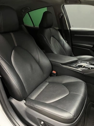 Седан Toyota Camry 2022 года, 3600000 рублей, Красноярск