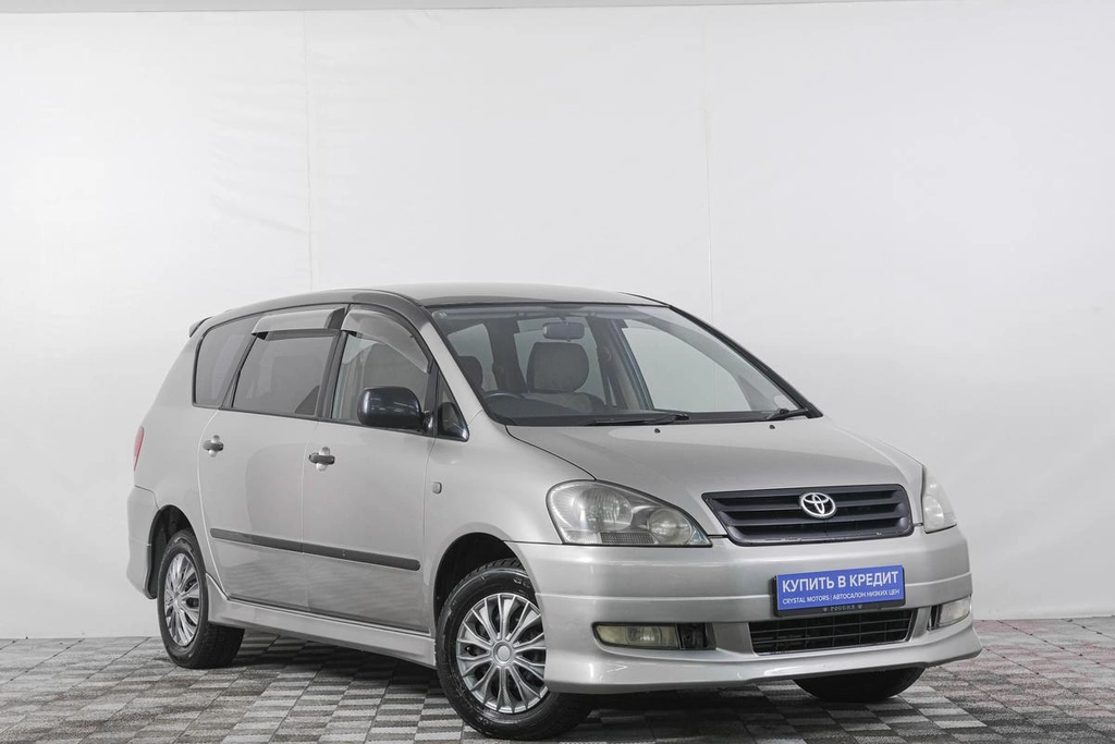 Минивэн Toyota Ipsum 2001 года, 949000 рублей, Кемерово