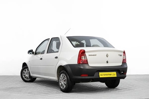 Седан Renault Logan 2014 года, 399000 рублей, Барнаул