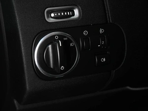 Внедорожник Land Rover Discovery 2014 года, 2119000 рублей, Аксай