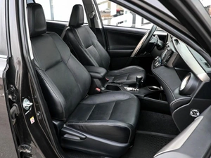 Внедорожник Toyota RAV4 2014 года, 1990000 рублей, Волгоград