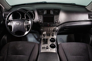 Внедорожник Toyota Highlander 2012 года, 2259000 рублей, Сургут