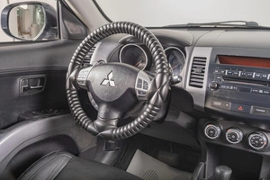 Внедорожник Mitsubishi Outlander 2010 года, 1379000 рублей, Томск