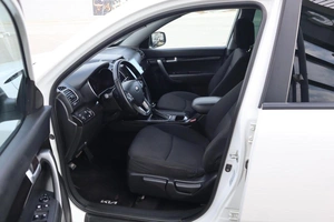 Внедорожник Kia Sorento 2017 года, 2080000 рублей, Мирное