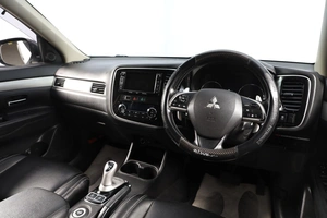 Внедорожник Mitsubishi Outlander 2014 года, 1799000 рублей, Новосибирск