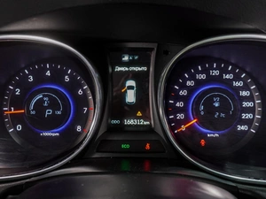 Внедорожник Hyundai Santa Fe 2015 года, 2049000 рублей, Воронеж