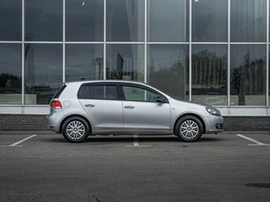 Хетчбэк Volkswagen Golf 2012 года, 899000 рублей, Нижний Новгород