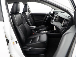 Внедорожник Toyota RAV4 2013 года, 1997444 рублей, Москва