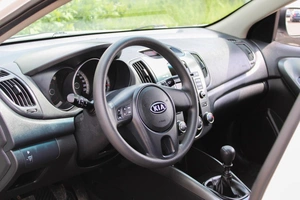 Седан Kia Cerato 2010 года, 850000 рублей, Ярославль