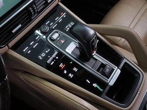 Внедорожник Porsche Cayenne 2018 года, 5939000 рублей, Воронеж