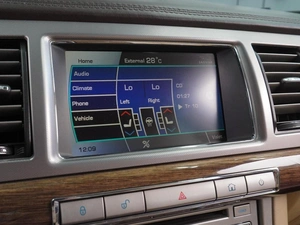 Седан Jaguar XF 2011 года, 1272000 рублей, Воронеж
