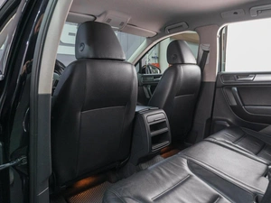 Внедорожник Volkswagen Touareg 2010 года, 2099000 рублей, Сургут