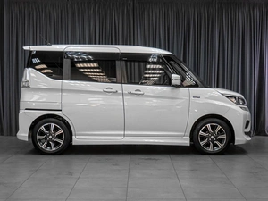 Минивэн Suzuki Solio 2019 года, 1329000 рублей, Тюмень