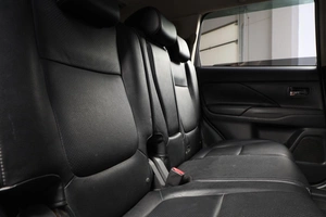 Внедорожник Mitsubishi Outlander 2015 года, 1969000 рублей, Новосибирск
