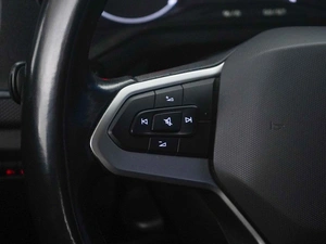 Лифтбек Volkswagen Polo 2022 года, 1599077 рублей, Москва
