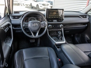 Внедорожник Toyota RAV4 2021 года, 3380000 рублей, Краснодар