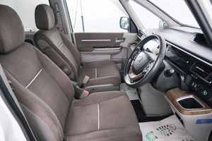 Минивэн Honda Stepwgn 2015 года, 1559000 рублей, Красноярск