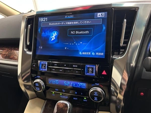 Минивэн Toyota Alphard 2019 года, 4049000 рублей, Красноярск