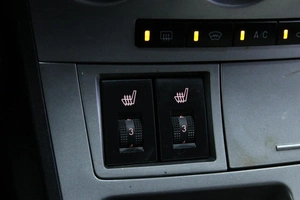 Хетчбэк Mazda 3 2010 года, 878000 рублей, Солонцы