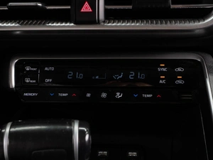Седан Kia K5 2020 года, 2349000 рублей, Тюмень