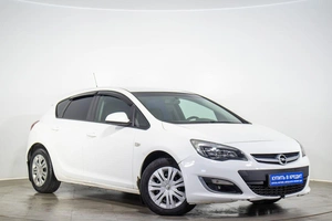 Хетчбэк Opel Astra 2012 года, 559000 рублей, Оренбург