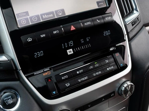 Внедорожник Toyota Land Cruiser 2016 года, 7549000 рублей, Краснодар