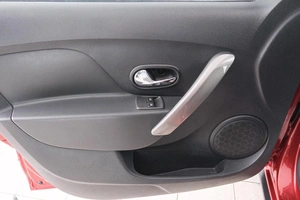 Хетчбэк Renault Sandero Stepway 2019 года, 1349000 рублей, Красноярск
