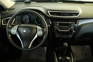 Внедорожник Nissan X-Trail 2017 года, 1969000 рублей, Омск