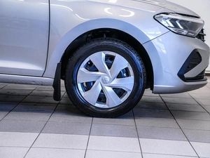 Лифтбек Volkswagen Polo 2021 года, 1429000 рублей, Красноярск