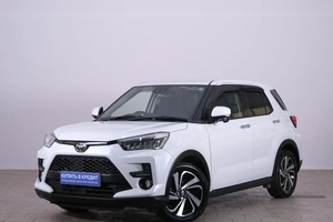 Внедорожник Toyota Raize 2019 года, 1599000 рублей, Омск